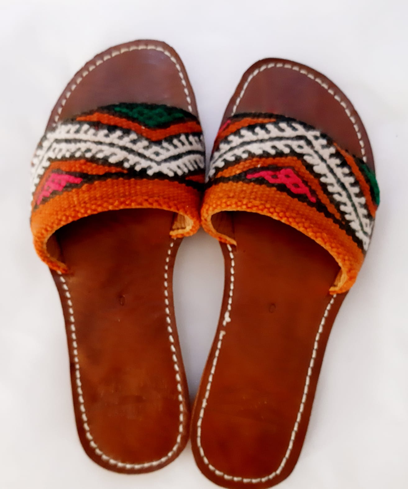 sandale tapis berbere orange